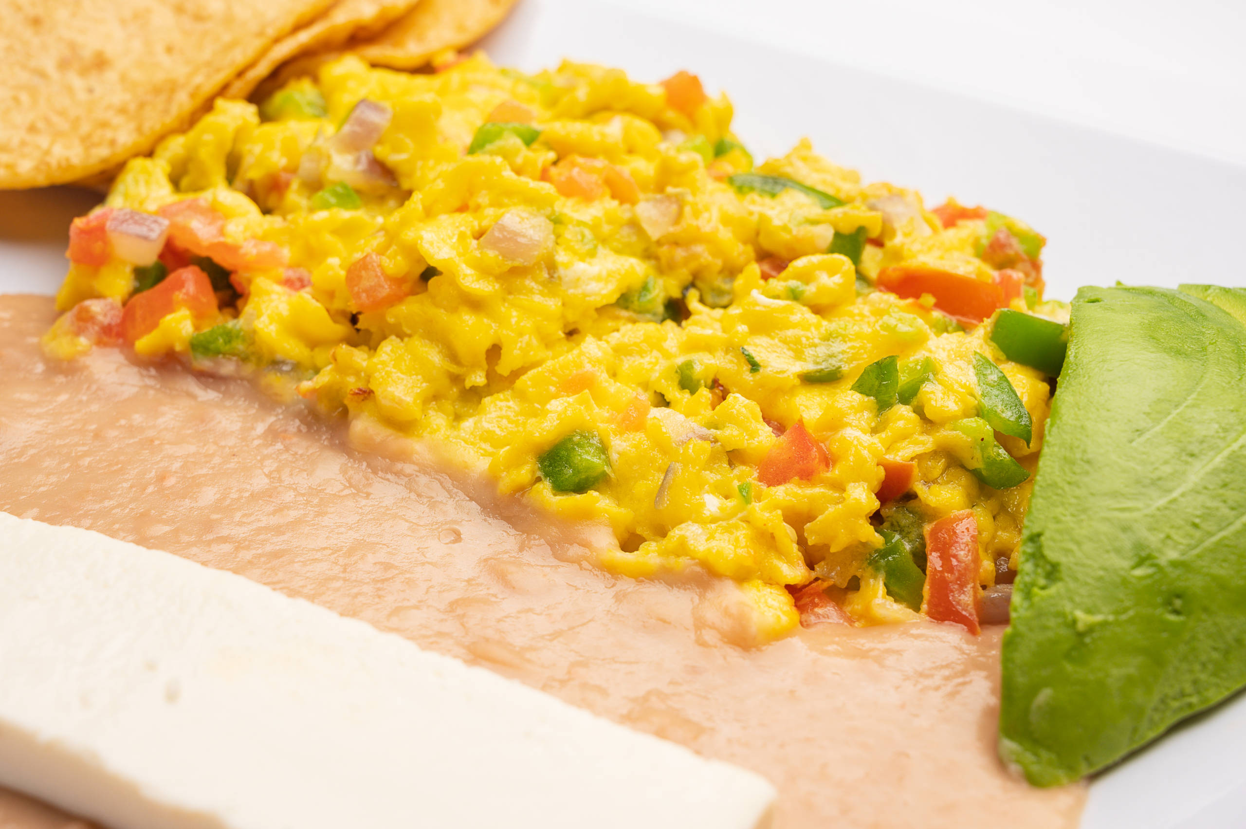 Huevos a la Mexicana La Chuperia Brunch - Huevos a la Mexicana